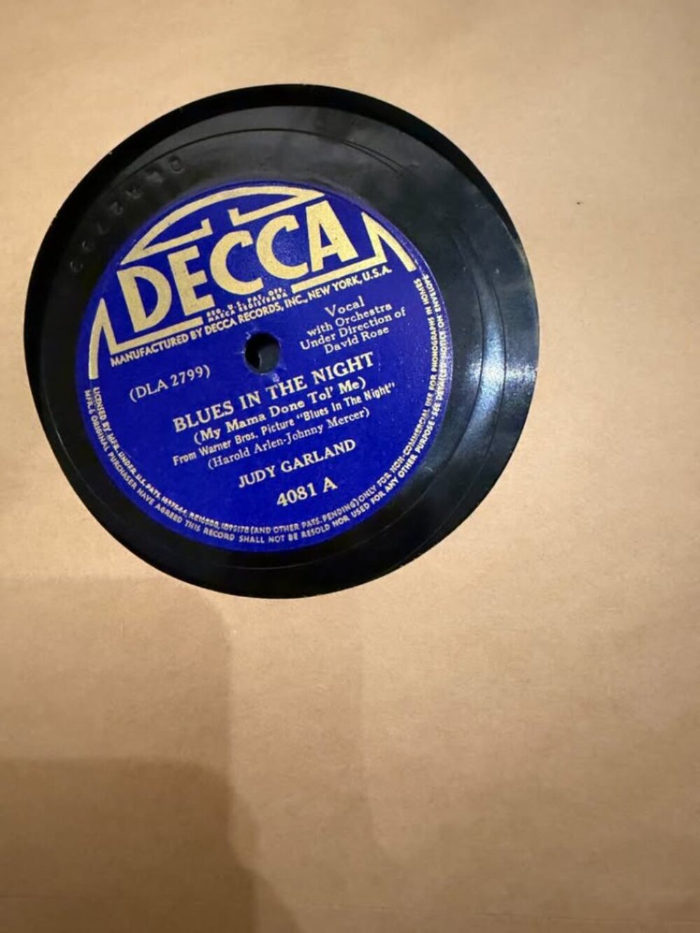 19 Vintage 78 RPM Records in Original Album Decca Victor Bluebird